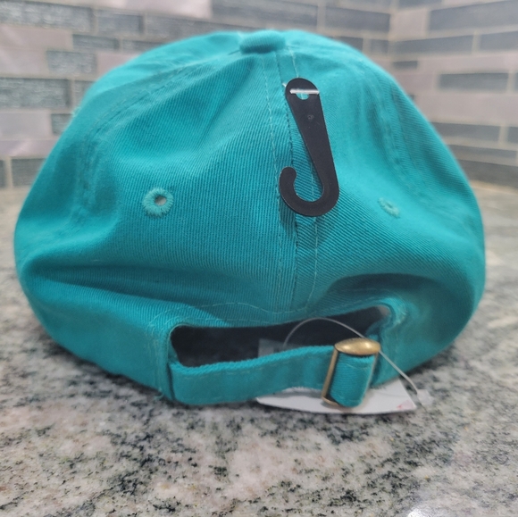 Dead inside cap - Picture 4 of 5